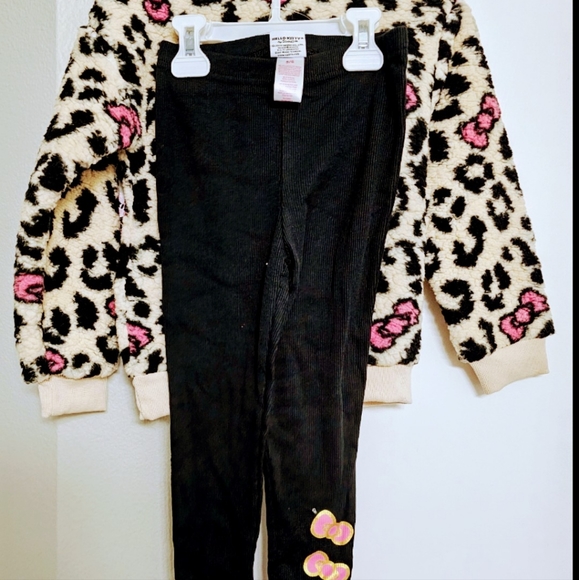 NWT 2pc Hello kitty set - Picture 7 of 7